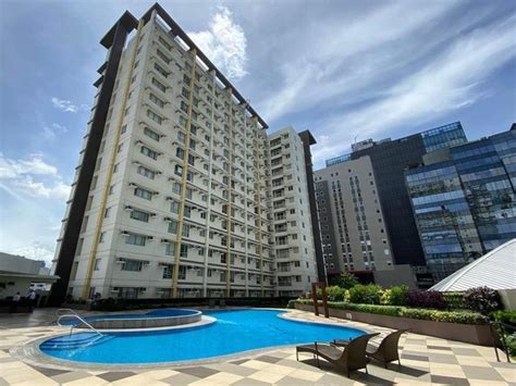 Condos in Avida Towers BGC 9th Avenue .
